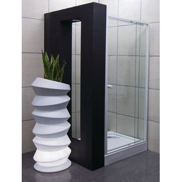 Prima Bella - El Blanco - Showers - Pivot Doors -